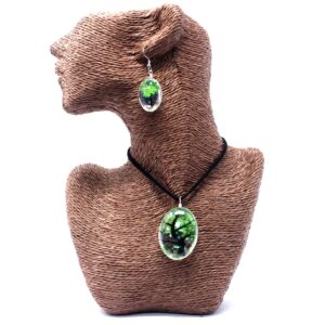 Green Tree of Life jewellery set featuring real pressed flowers in glass.