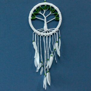 Handmade Tree of Life dreamcatcher in boho style, 22cm diameter.
