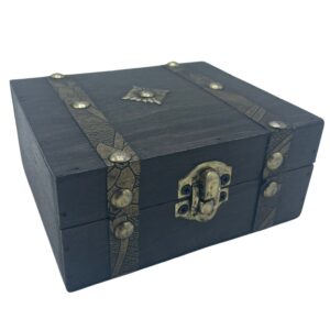 Stylish grey square tea chest perfect for home organisation.