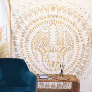 Elegant white gold bedspread featuring a Hamsa design, perfect for home decor.