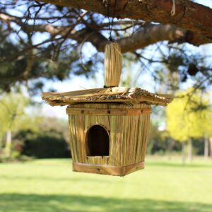 Small square seagrass bird box, perfect for home decor and thoughtful gifting.
