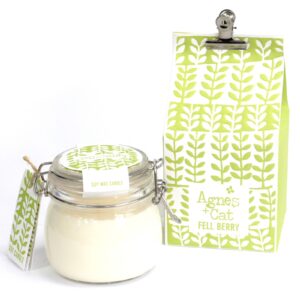 Kilner jar candle with a fresh berry scent, inspired by Lake District hedgerows.