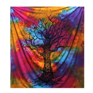 Double cotton bedspread featuring a winter tree design, perfect for home decor.