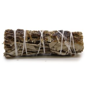 10cm Copal smudge stick for cleansing and purifying spaces.