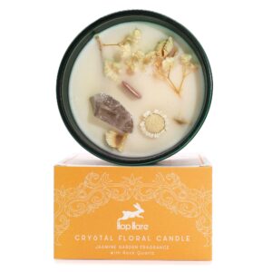Hop Hare Crystal Magic Flower Candle featuring Rock Quartz and dry flowers.