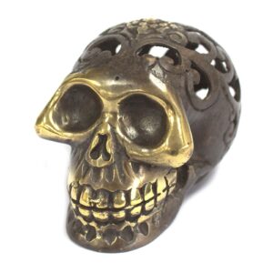 Elegant vintage brass skull ornament for home decor and Feng Shui.