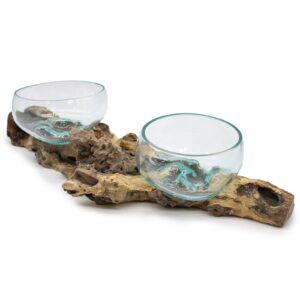 Elegant Molton glass on a double stand, perfect for home decor and aromatherapy.