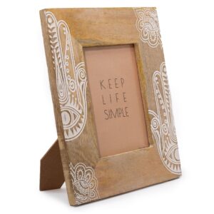 Large white mango wood picture frame featuring a Hamsa design.
