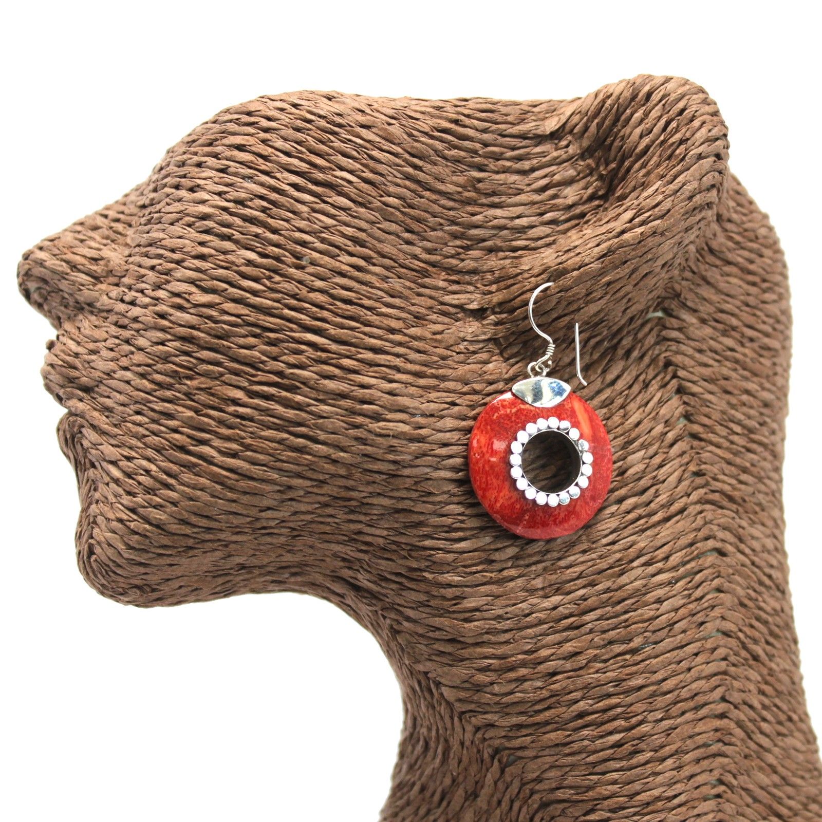 Hand-made 925 silver earrings with a smooth coral design from Bali.