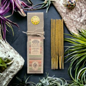Lemon Grass Ritual Resin on Stick for a vibrant and uplifting atmosphere.