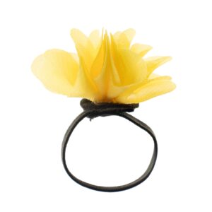 Set of 15 yellow chiffon diffuser rings for home fragrance and decoration.